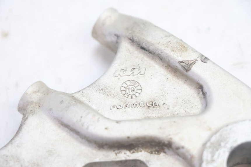 photo de REAR CALIPER BRACKET KTM SX 85 (2018 - 2024) - Alternative perspective