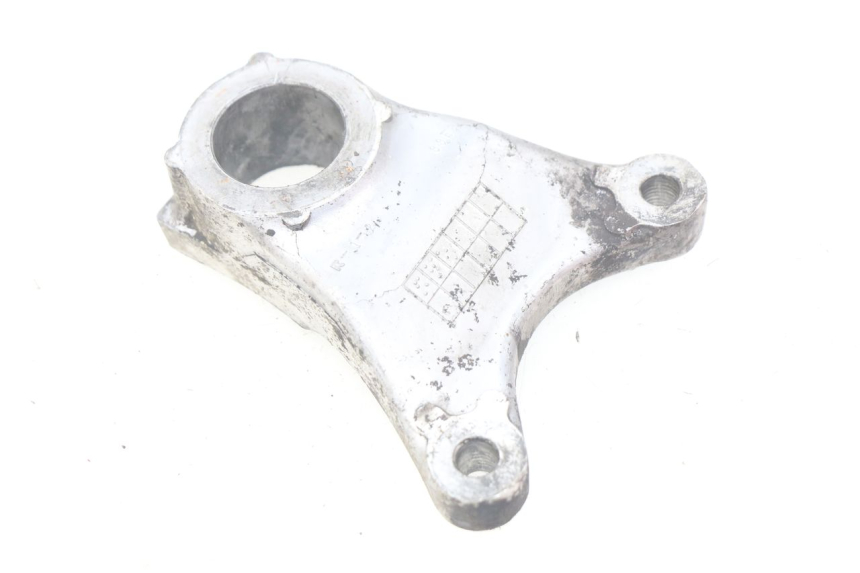 photo de REAR BRAKE CALIPER BRACKET SUZUKI TLS TL S 1000 (1997 - 2001) - Zoom on usage condition