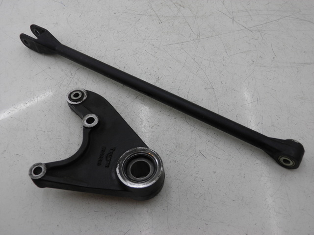 photo de REAR CALIPER BRACKET TRIUMPH TROPHY 1200 (1996 - 2003) - Main view