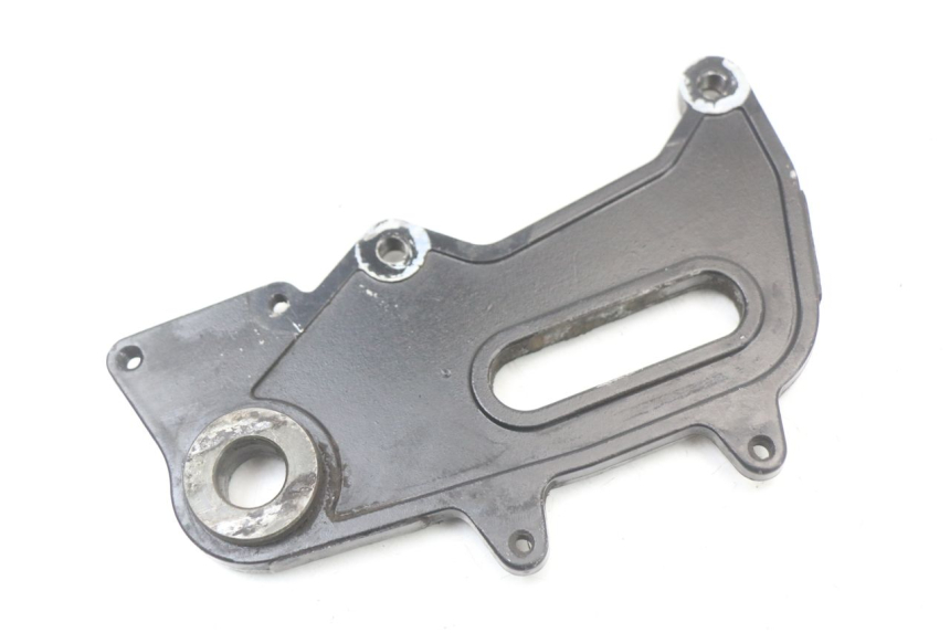 photo de REAR BRAKE CALIPER BRACKET KEEWAY TX 50 (2008 - 2015) - Component detail