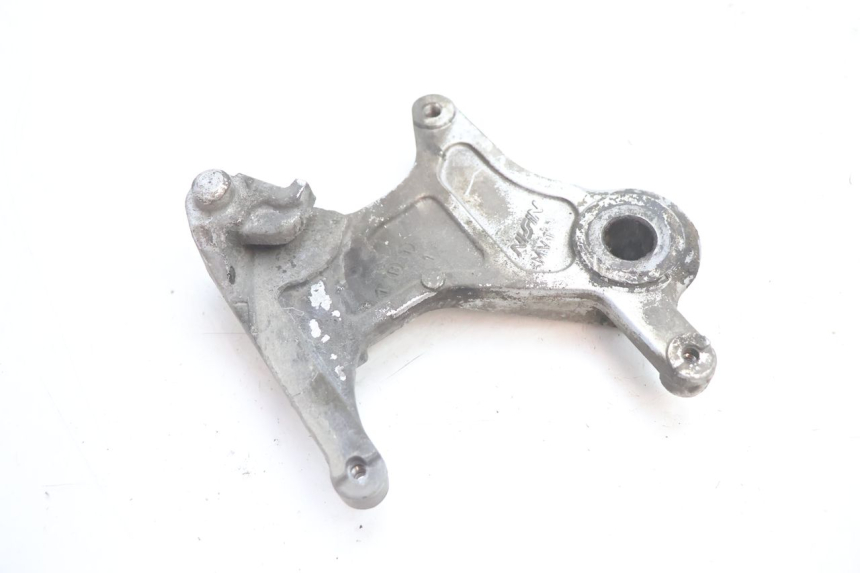 photo de REAR CALIPER BRACKET HONDA XRV AFRICA TWIN 750 (1990 - 1992) - Zoom on usage condition