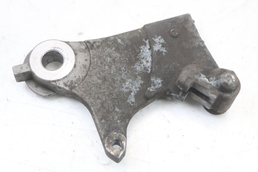 photo de REAR CALIPER BRACKET YAMAHA XJ6 ABS 600 (2008 - 2016) - Alternative perspective