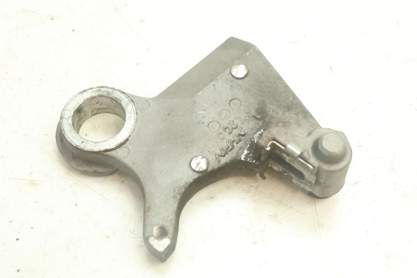 photo de REAR CALIPER BRACKET YAMAHA YZF R6 600 (2008 - 2009) - Alternative perspective