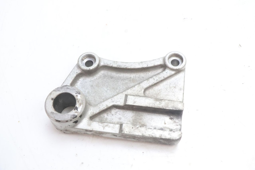 photo de REAR BRAKE CALIPER BRACKET KAWASAKI ZX-6R ZX6R 600 (1995 - 1997) - Main view