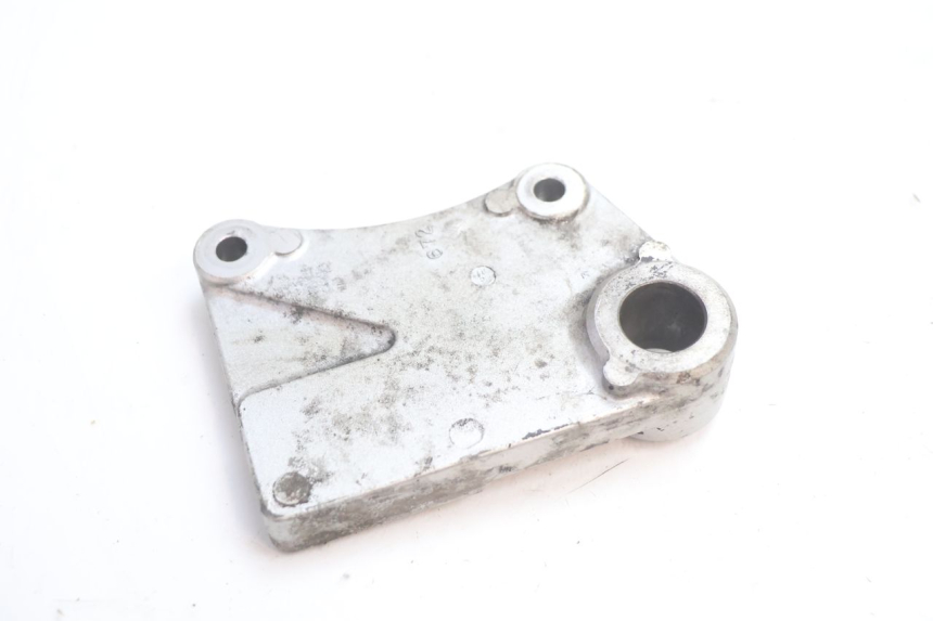 photo de REAR BRAKE CALIPER BRACKET KAWASAKI ZX-6R ZX6R 600 (1995 - 1997) - Zoom on usage condition