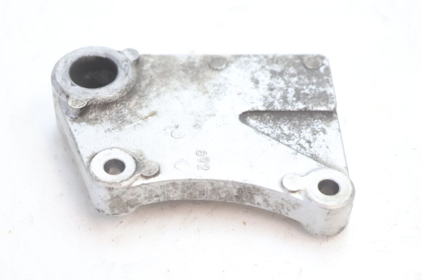photo de REAR BRAKE CALIPER BRACKET KAWASAKI ZX-6R ZX6R 600 (1995 - 1997) - Zoom on usage condition