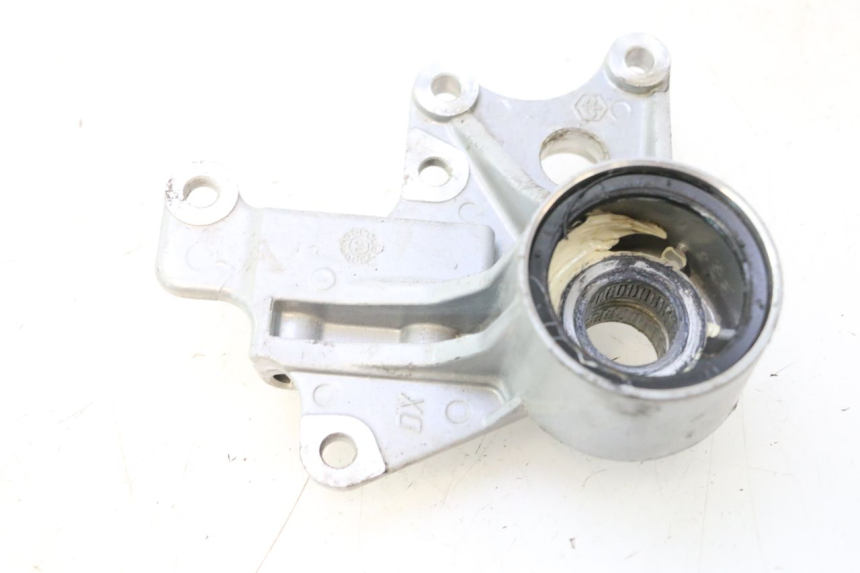 photo de FRONT CALIPER BRACKET PIAGGIO MP3 LT 400 (2007 - 2012) - Main view