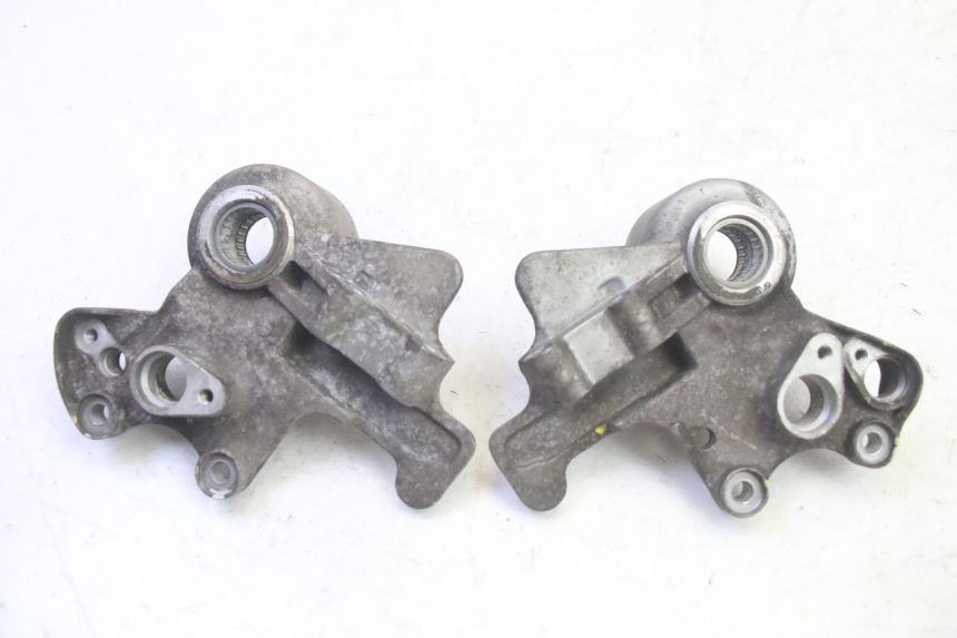 photo de FRONT CALIPER BRACKET PIAGGIO MP3 500 (2016 - 2018) - Main view