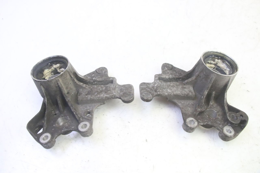 photo de FRONT CALIPER BRACKET PIAGGIO MP3 500 (2016 - 2018) - Technical close-up