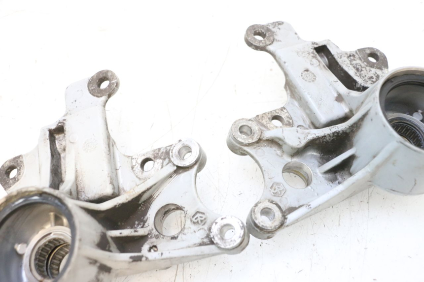 photo de FRONT CALIPER BRACKET PIAGGIO MP3 RL 250 (2006 - 2010) - Surface and material condition