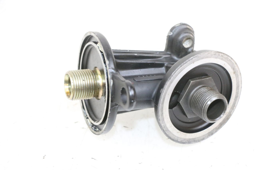 photo de OIL FILTER BRACKET MV AGUSTA BRUTALE R WALLY 910 (2008 - 2008) - Zoom on usage condition