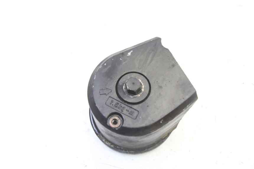 photo de OIL FILTER BRACKET YAMAHA FJ 36Y 1100 (1984 - 1985) - Zoom on usage condition