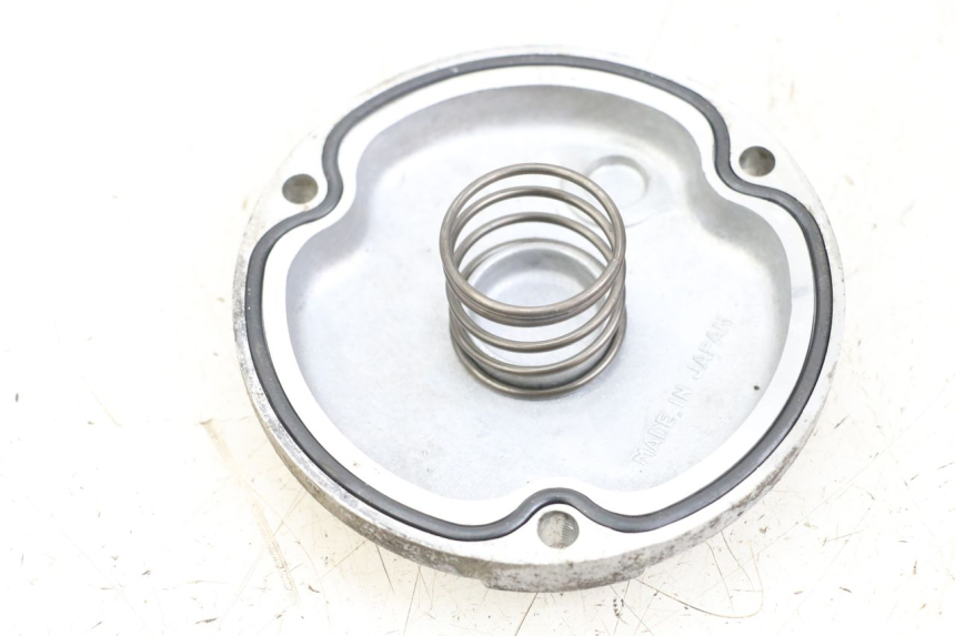 photo de OIL FILTER BRACKET SUZUKI GSX E 250 (1982 - 1983) - Component detail