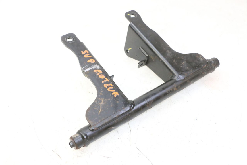 photo de ENGINE MOUNT QUADRO 4 4D 350 (2015 - 2018) - Component detail