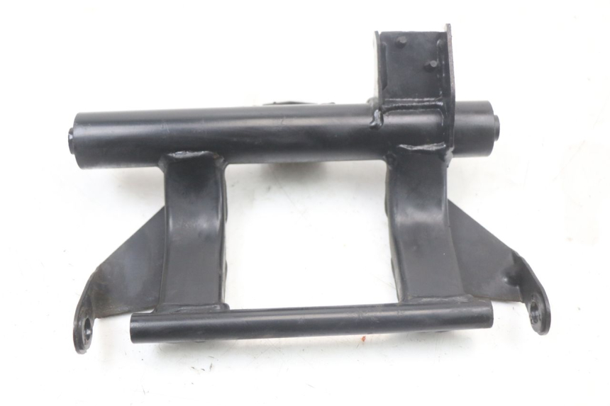 photo de ENGINE MOUNT SUZUKI ADDRESS 110 (2015 - 2020) - Fixing points details