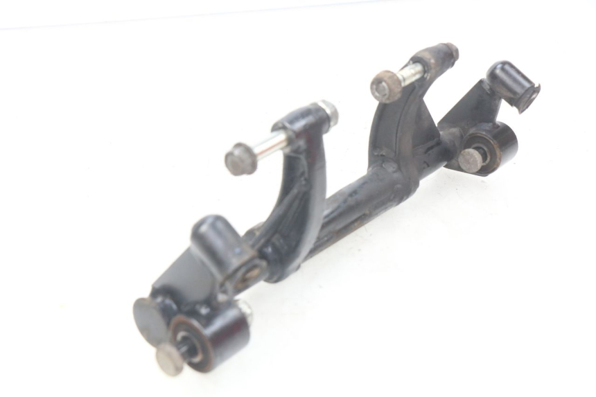 photo de ENGINE MOUNT KYMCO AGILITY 4T 50 (2018 - 2022) - Zoom on usage condition