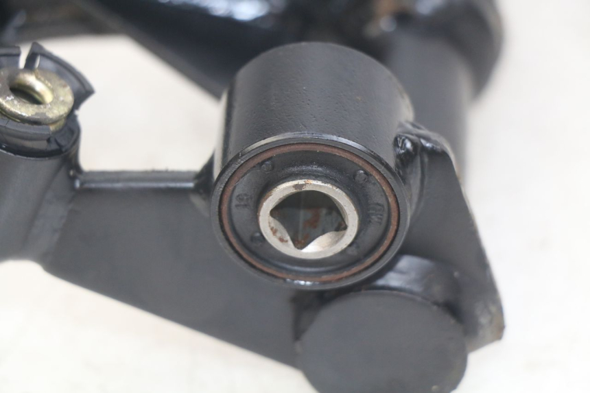 photo de ENGINE MOUNT KYMCO AGILITY 4T 50 (2018 - 2022) - Product overview