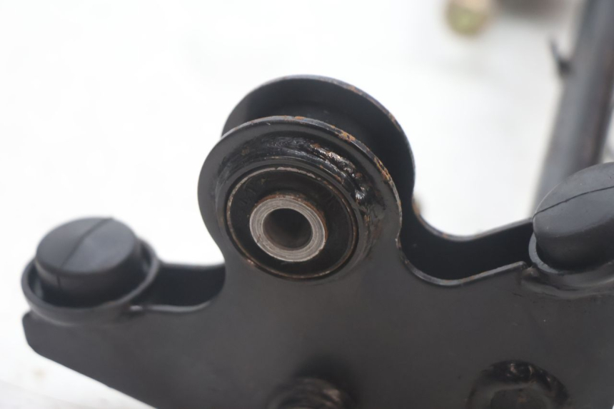 photo de ENGINE MOUNT KYMCO AGILITY CITY 2T 50 (2008 - 2016) - Fixing points details