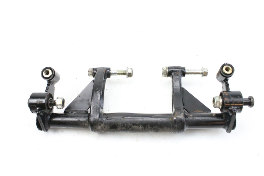 photo de ENGINE MOUNT KYMCO AGILITY NAKED RENOUVO 4T 50 (2018 - 2020) - Alternative perspective