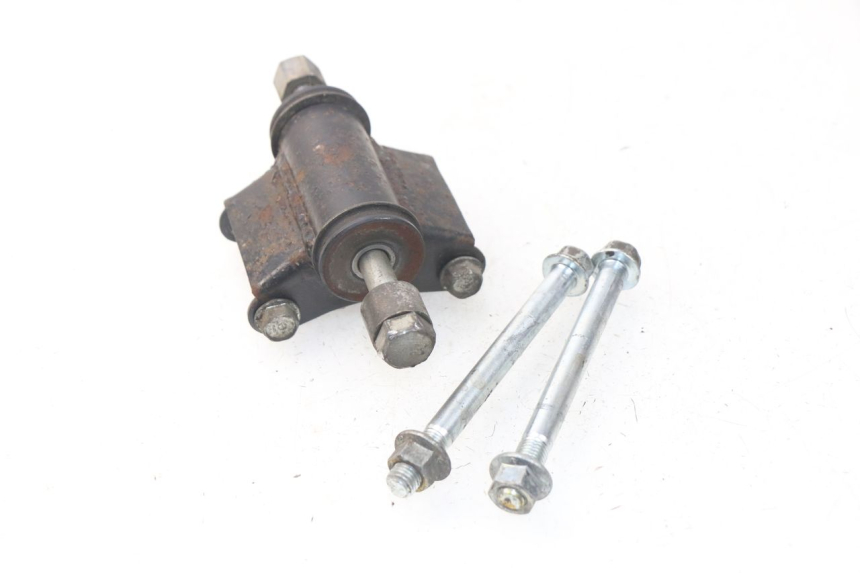 photo de ENGINE MOUNT HONDA CA REBEL 125 (1995 - 2001) - Zoom on usage condition