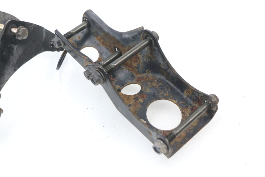photo de ENGINE MOUNT HONDA CG 125 (1996 - 1998) - Zoom on usage condition