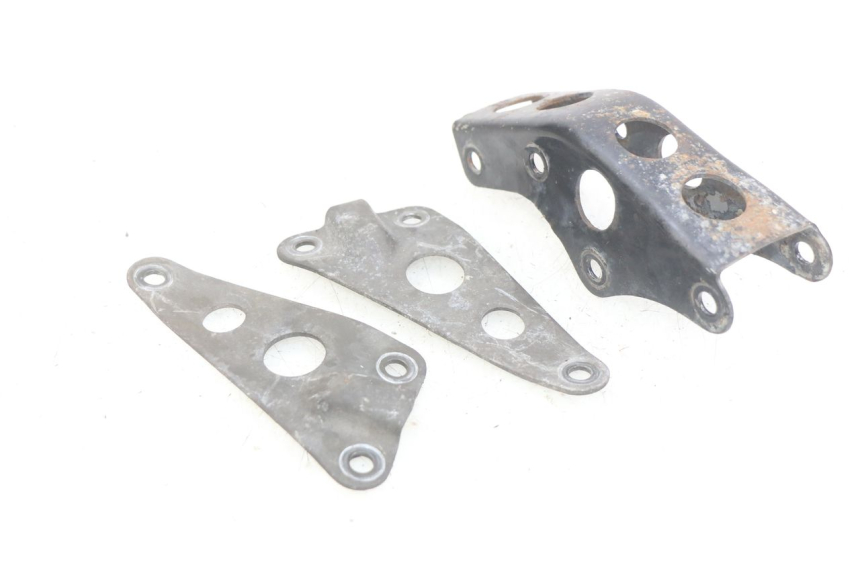 photo de ENGINE MOUNT HONDA CM 125 (1983 - 2003) - Zoom on usage condition