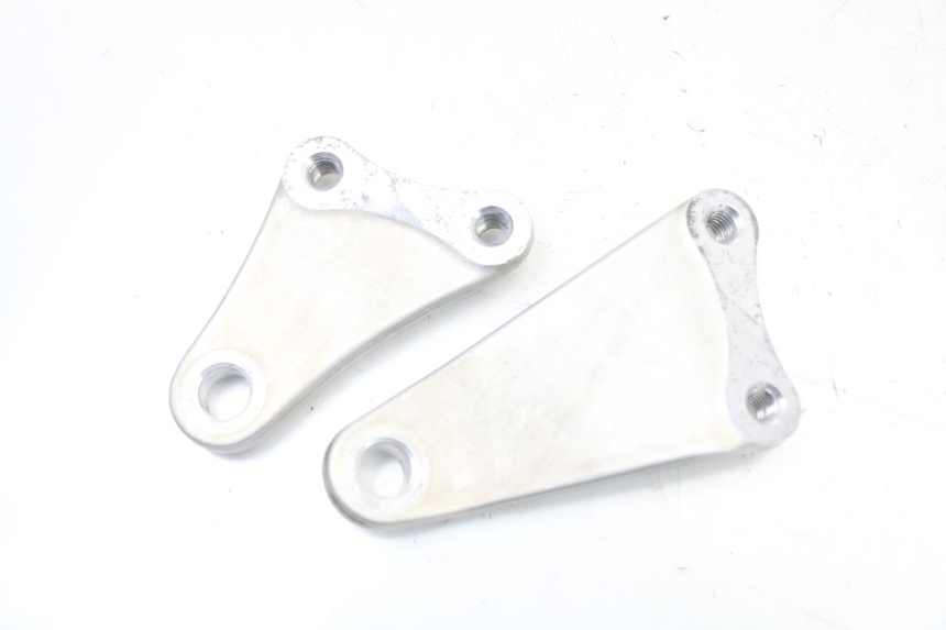 photo de ENGINE MOUNT HONDA CRF R 250 (2020 - 2021) - Zoom on usage condition