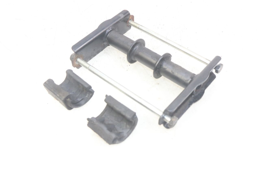 photo de ENGINE MOUNT PEUGEOT ELYSEO 125 (1999 - 2004) - Main view