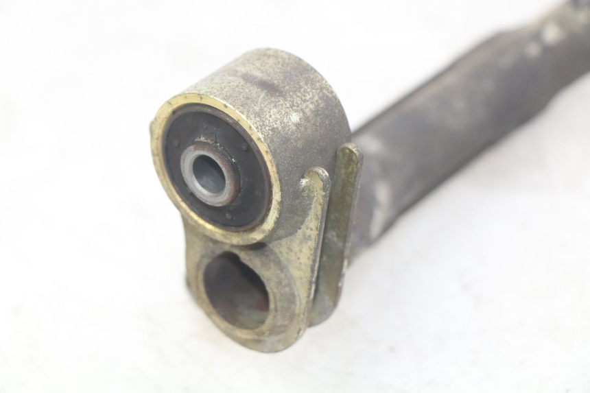 photo de ENGINE MOUNT HONDA FES PANTHEON 125 (2003 - 2007) - Component detail