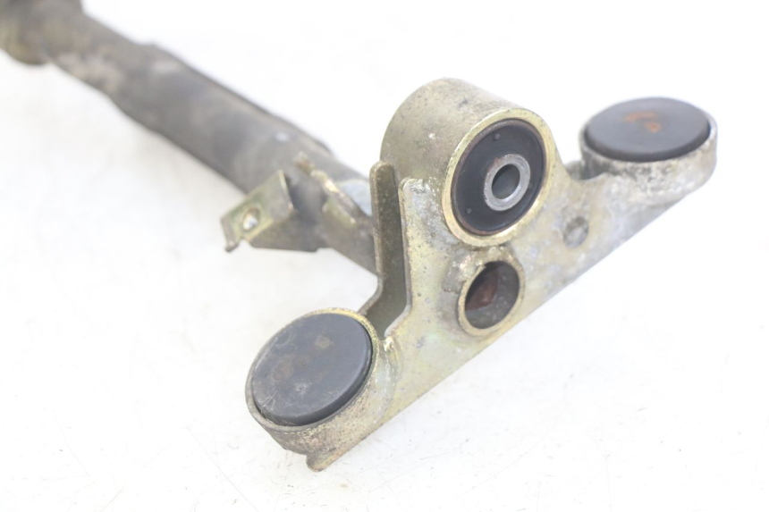 photo de ENGINE MOUNT HONDA FES PANTHEON 125 (2003 - 2007) - Alternative perspective