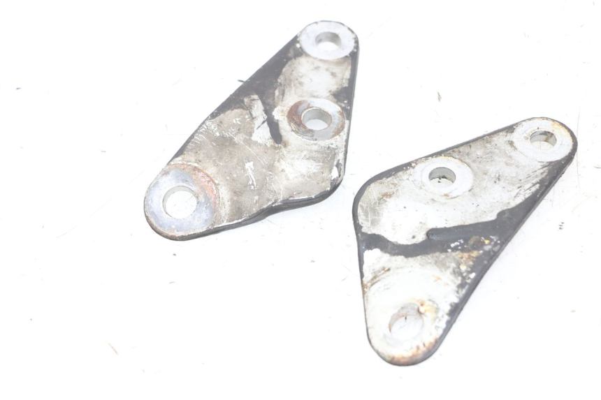 photo de ENGINE MOUNT YAMAHA FJ 36Y 1100 (1984 - 1985) - Component detail