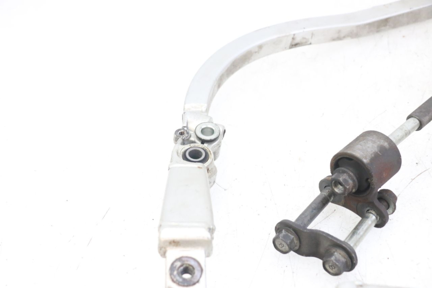 photo de ENGINE MOUNT YAMAHA FJ 3CX 1200 (1986 - 1996) - Alternative perspective