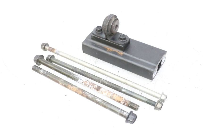 photo de ENGINE MOUNT YAMAHA FZ6 FAZER S2 600 (2007 - 2011) - Main view