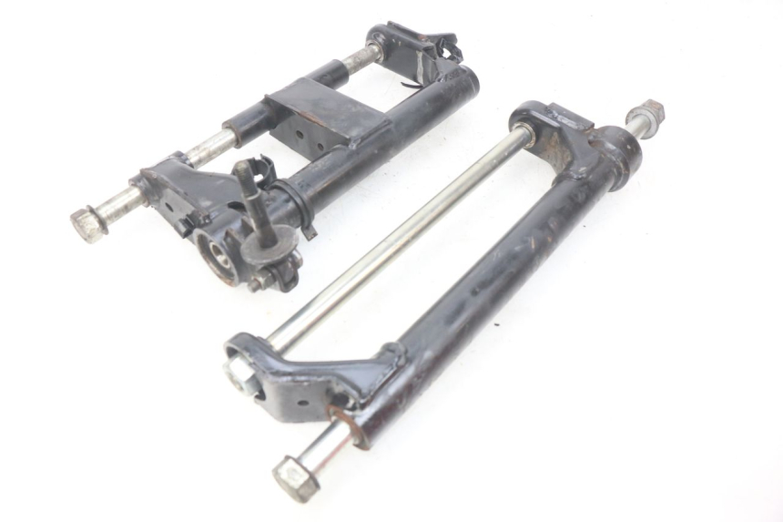 photo de ENGINE MOUNT PEUGEOT GEOPOLIS 400 (2007 - 2013) - Main view