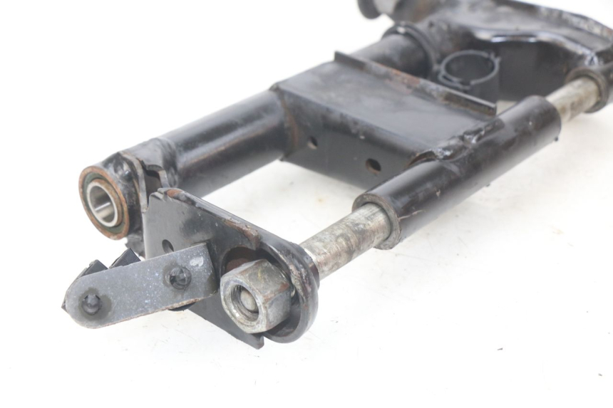 photo de ENGINE MOUNT PEUGEOT GEOPOLIS 400 (2007 - 2013) - Zoom on usage condition