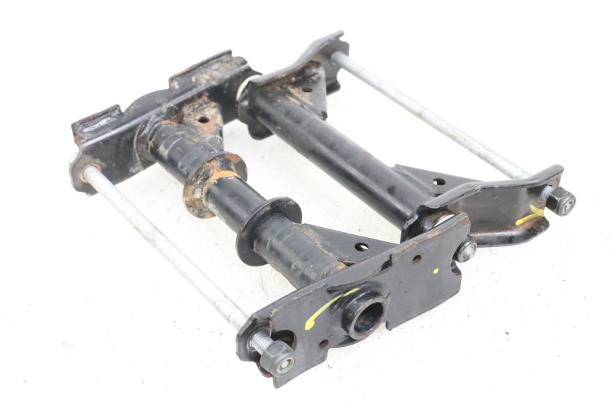 photo de ENGINE MOUNT PEUGEOT GEOPOLIS RS 125 (2007 - 2009) - Main view