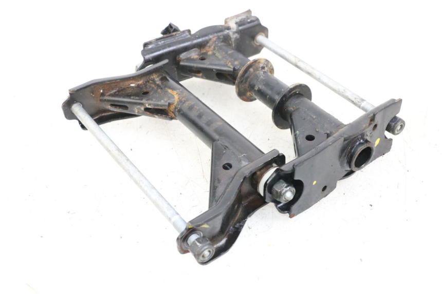 photo de ENGINE MOUNT PEUGEOT GEOPOLIS RS 125 (2007 - 2009) - Alternative perspective