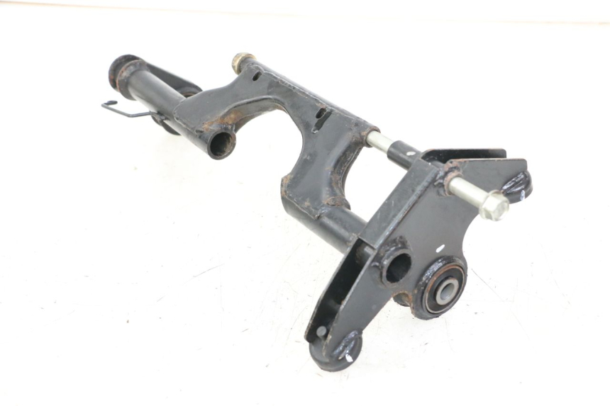 photo de ENGINE MOUNT KYMCO GRAND DINK 125 (2008 - 2014) - Component detail