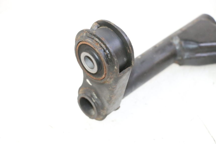 photo de ENGINE MOUNT KYMCO GRAND DINK 125 (2002 - 2007) - Technical close-up