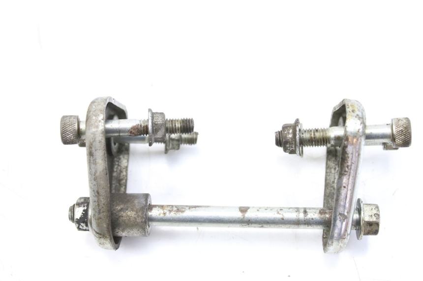 photo de ENGINE MOUNT SYM HUSKY 125 (1999 - 2005) - Zoom on usage condition