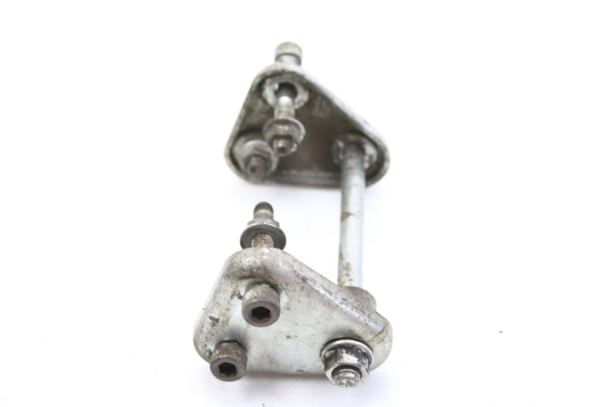 photo de ENGINE MOUNT SYM HUSKY 125 (1999 - 2005) - Technical close-up