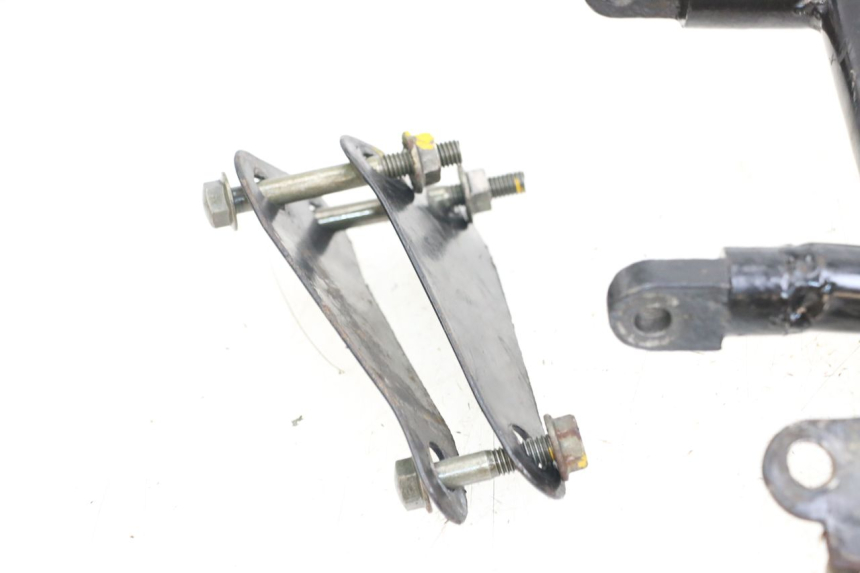 photo de ENGINE MOUNT JINLUN JL HIGHLANDER 125 (2007 - 2015) - Alternative perspective