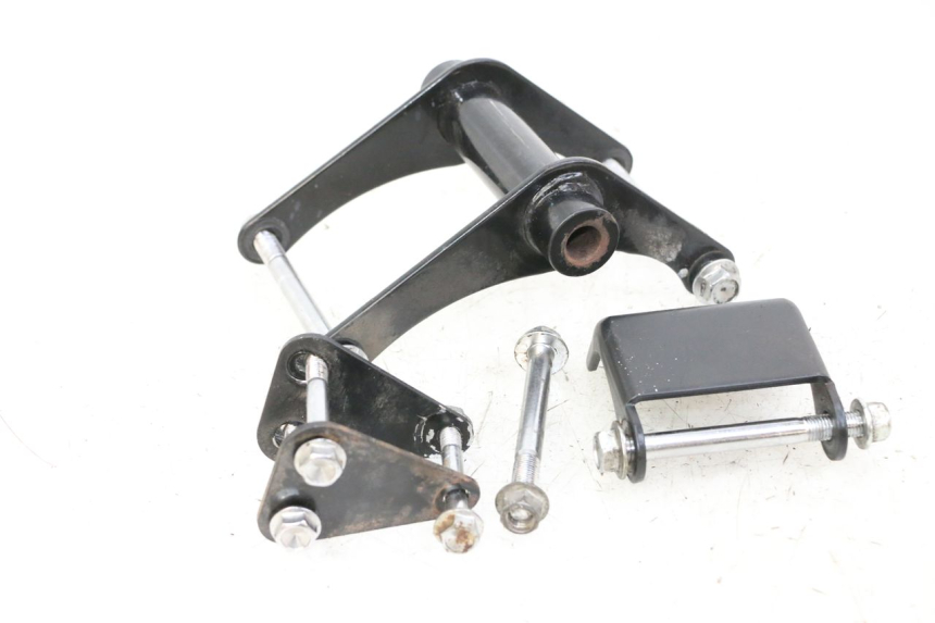 photo de ENGINE MOUNT KEEWAY K-LIGHT KLIGHT 125 (2018 - 2025) - Zoom on usage condition