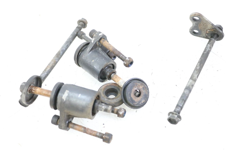 photo de ENGINE MOUNT KAWASAKI ZR7 ZR-7 S 750 (1999 - 2004) - Component detail