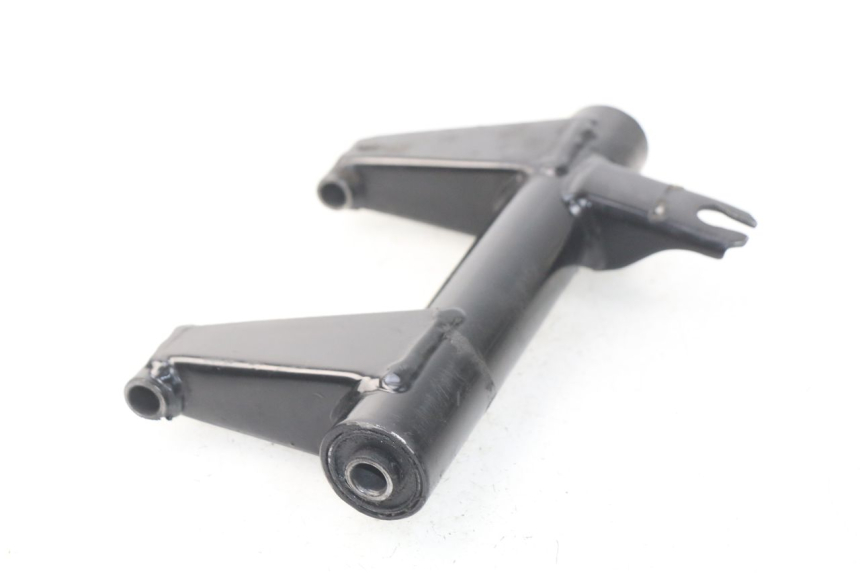 photo de ENGINE MOUNT PEUGEOT KISBEE 4T 50 (2018 - 2022) - Zoom on usage condition