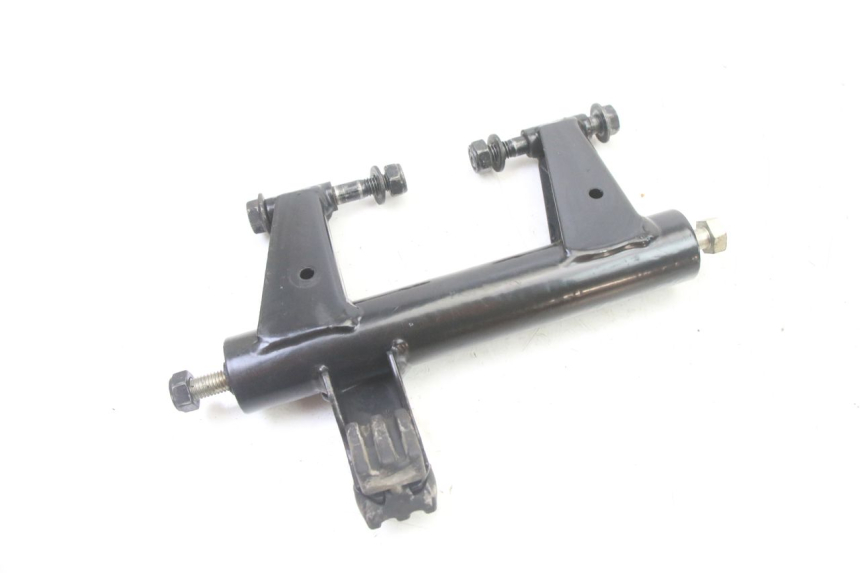 photo de ENGINE MOUNT PEUGEOT KISBEE 4T 50 (2018 - 2022) - Zoom on usage condition