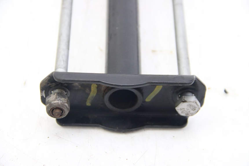 photo de ENGINE MOUNT PEUGEOT LUDIX 50 (2008 - 2017) - Alternative perspective