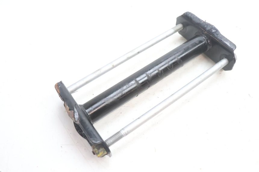 photo de ENGINE MOUNT PEUGEOT LUDIX ONE 50 (2004 - 2013) - Alternative perspective
