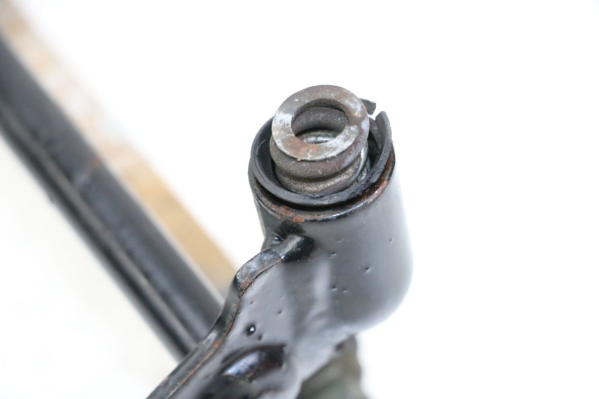 photo de ENGINE MOUNT MBK MACH G AC 50 (2002 - 2014) - Alternative perspective