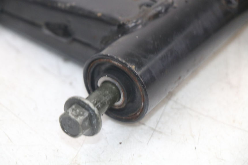 photo de ENGINE MOUNT MASH LEGEND'R 4T 50 (2021 - 2025) - Surface and material condition